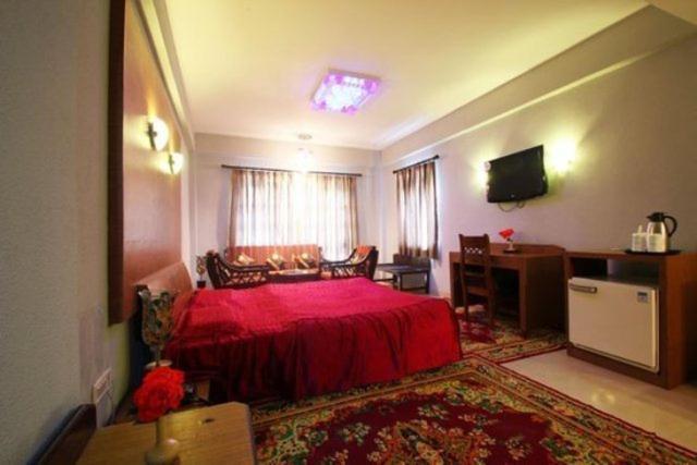 Hotel Snow Princess Manāli Kültér fotó